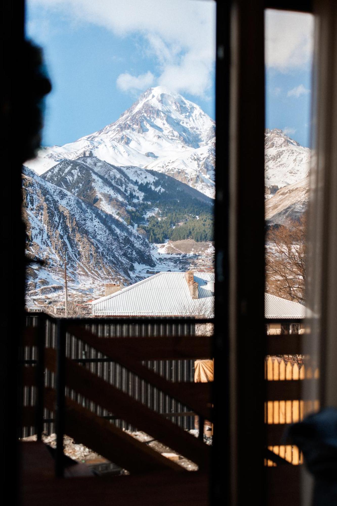 Smart Via Kazbegi Villa ภายนอก รูปภาพ